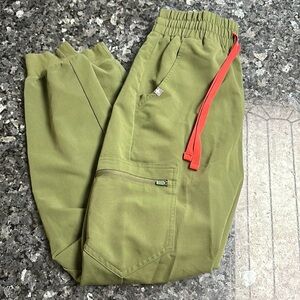 Women’s Figs Scrub Pants Technical Collection Olive Green